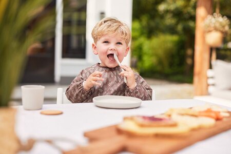 slabbetje met mouwen